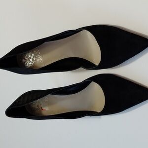 VINCE CAMUTO Women's  Airmosah Black Leather  Pumps Size 10M